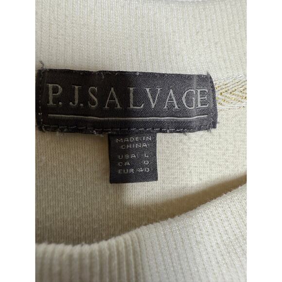 PJ Salvage Hearts and Horseshoes Long Sleeve Fleece Top– Size L - Picture 4 of 5